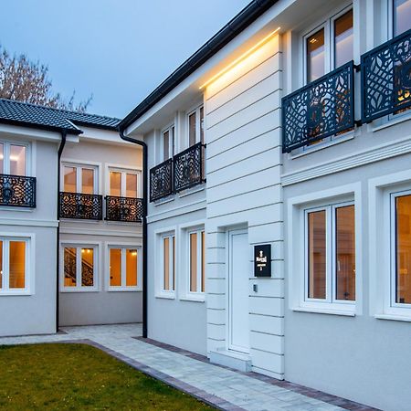 Garni Hotel Royal Crown Subotica Exterior photo