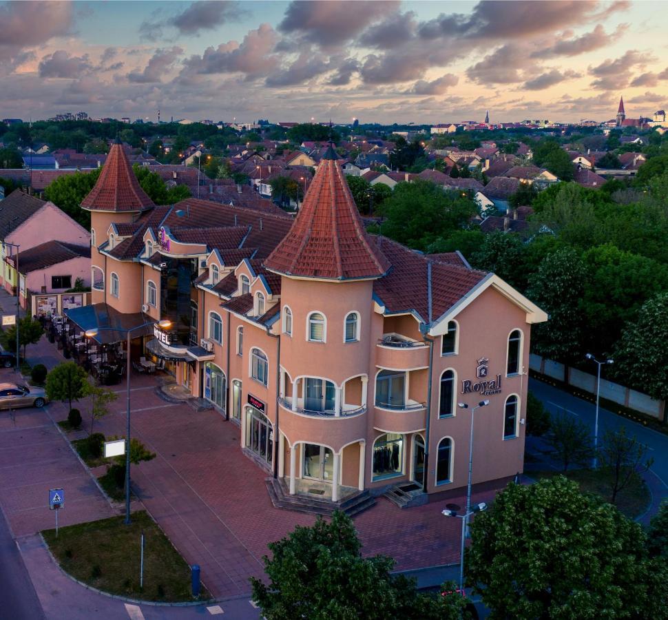 Garni Hotel Royal Crown Subotica Exterior photo