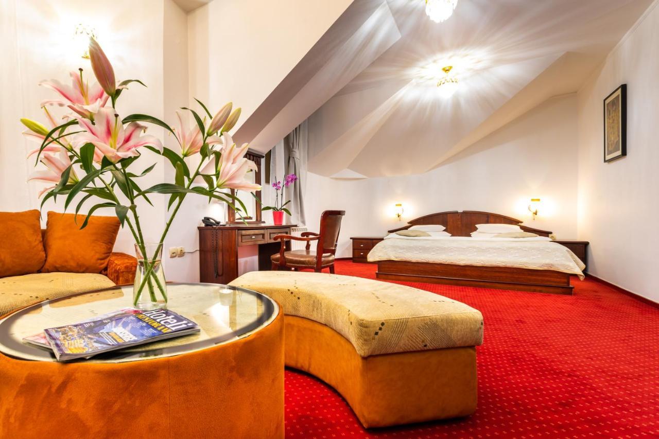 Garni Hotel Royal Crown Subotica Exterior photo