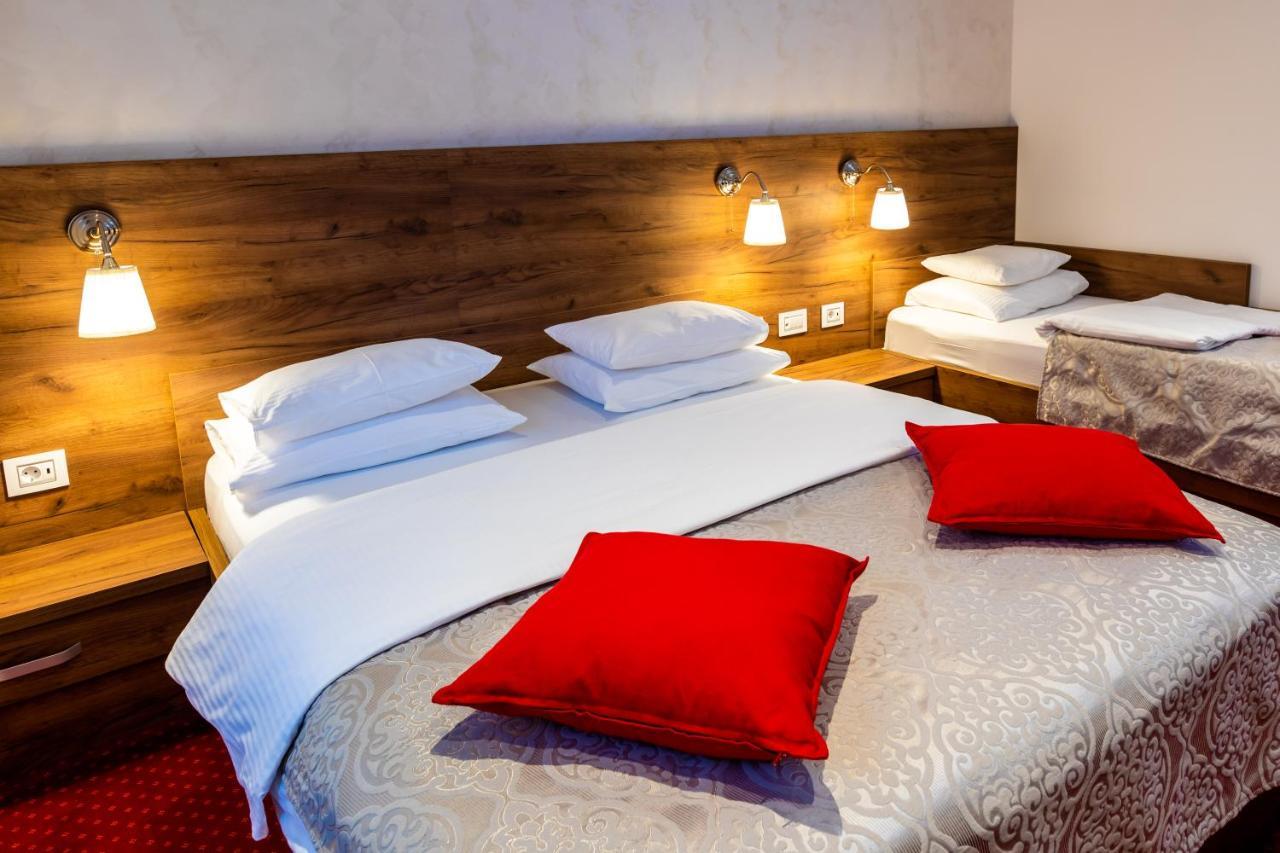 Garni Hotel Royal Crown Subotica Exterior photo
