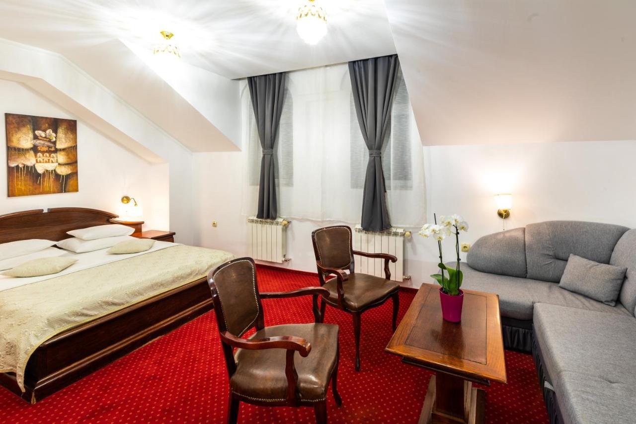 Garni Hotel Royal Crown Subotica Exterior photo